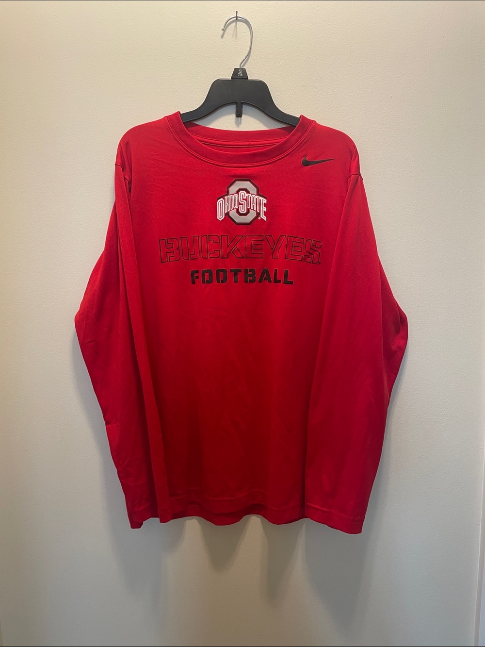 Nike Boys Red Drifit Ohio State Buckeyes Long Sleeve Football Tee